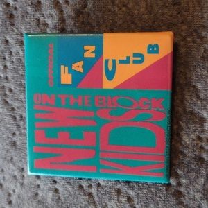 New Kids On The Block Official Fan Club Square Button Pin Back Vintage NKOTB
